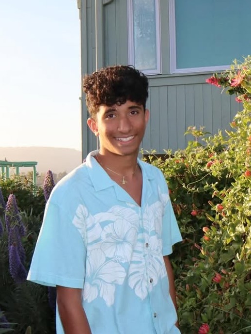 Parsa Faramarzi smiling outdoors